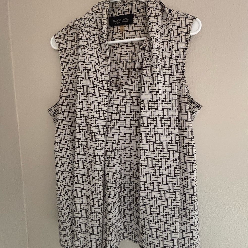 Black Label Geometric Sleeveless Blouse - Black and White